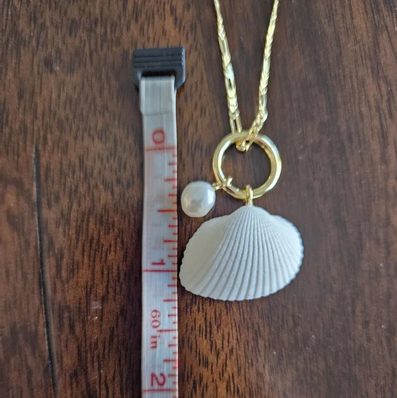 Madewell Pearl Choker & Shell Necklace Set Of 2, Gold/ Cream - Picture 5 of 6